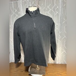 Tommy Hilfiger XL Men's Dark Gray 1/4 Zip-Up Sweatshirt 29” L 24” p2p